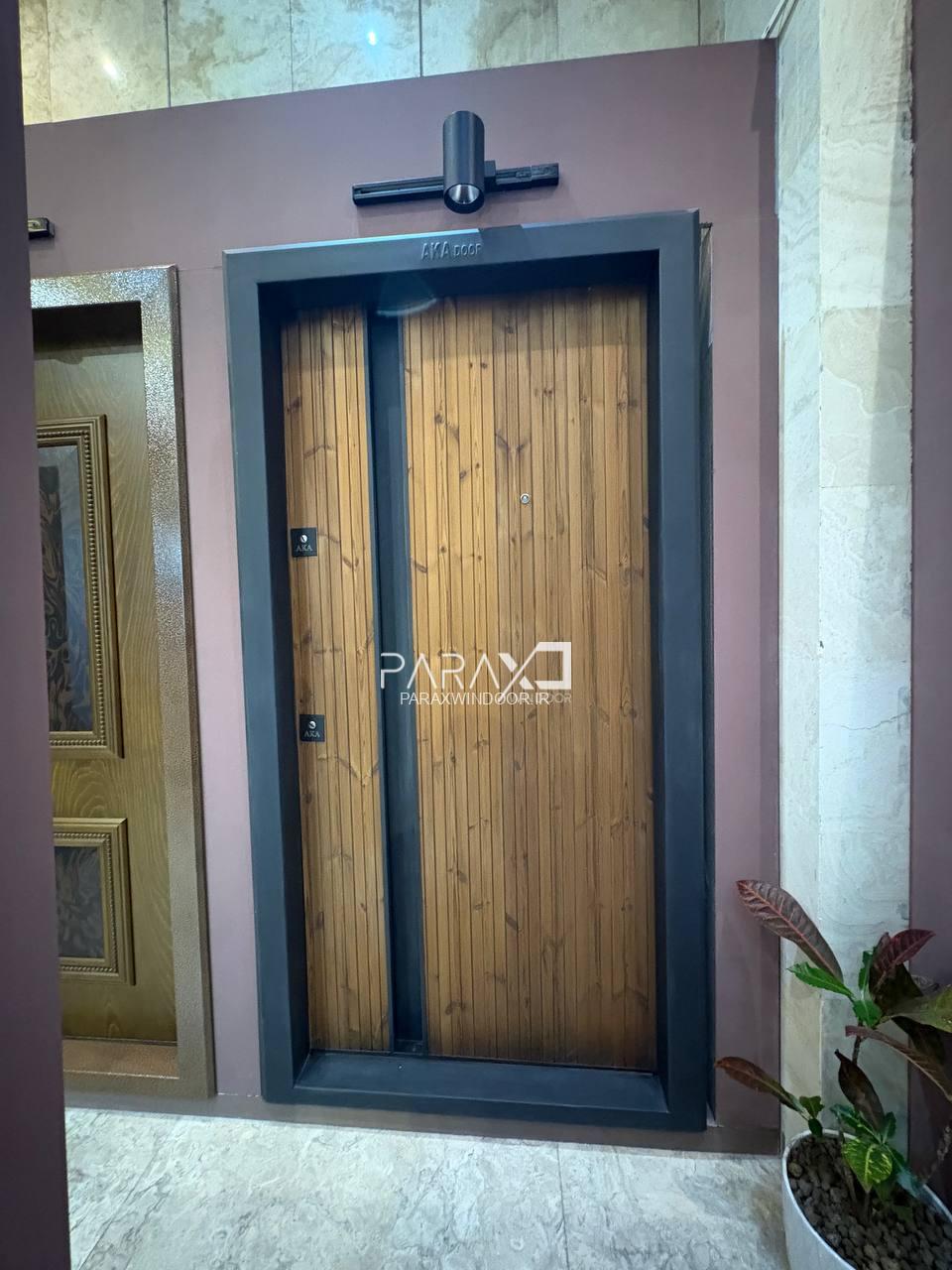 درب‌ ایمنی تمام ترمو با دستگیره مخفی