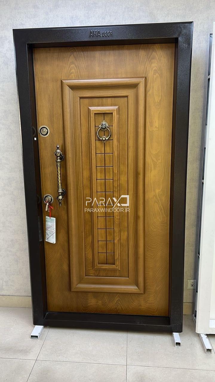 درب‌ ایمنی طرح ونوس با چوب بلوط