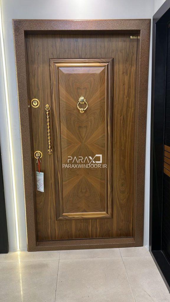 درب‌ ایمنی تک قاب برجسته بلوط جناغی