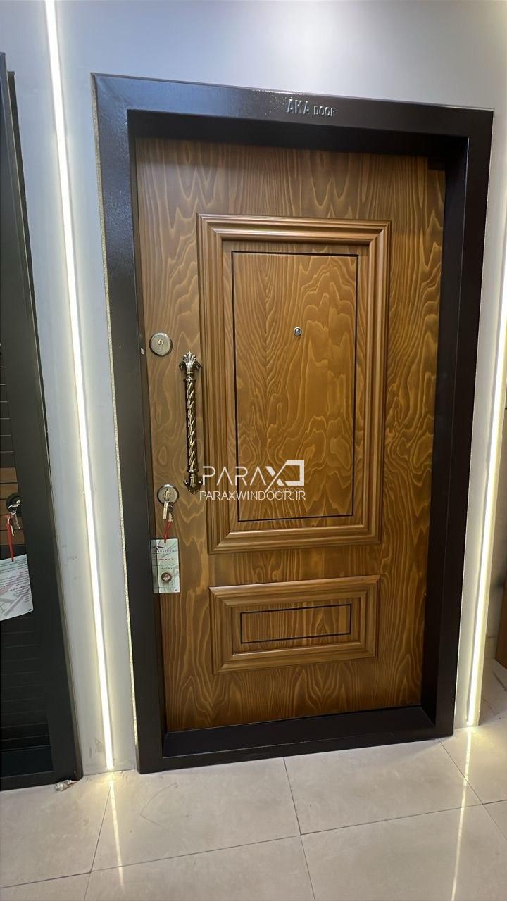 درب‌ ایمنی بلوط دوقاب برجسته