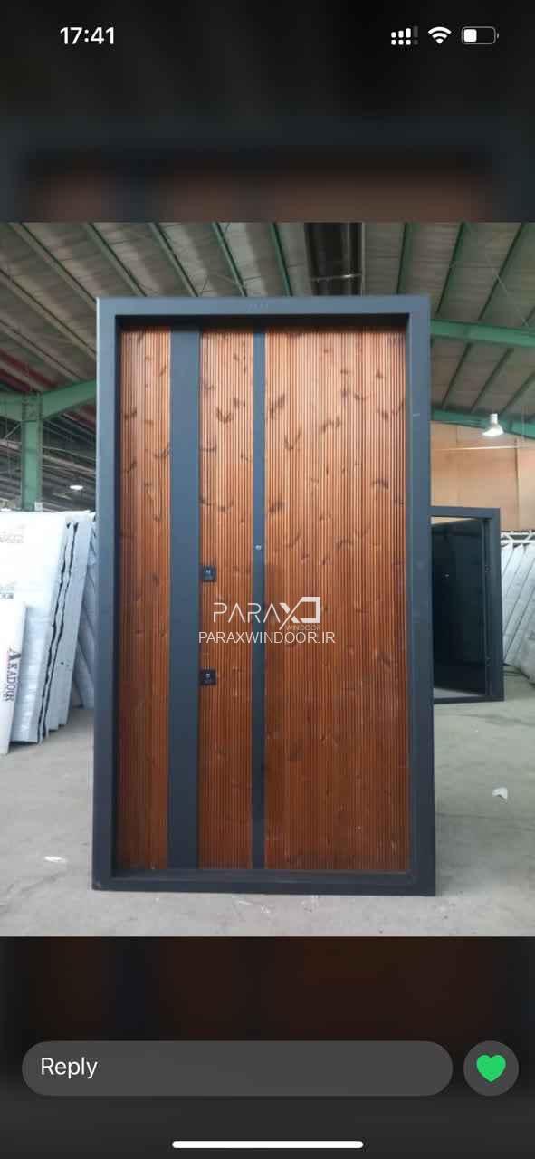 درب ایمنی تمام ترمو عمودی یک و نیم لنگه